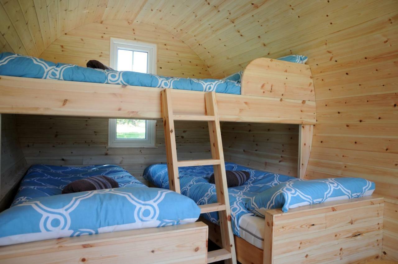 Coach Field Camp Hotel ภายนอก รูปภาพ